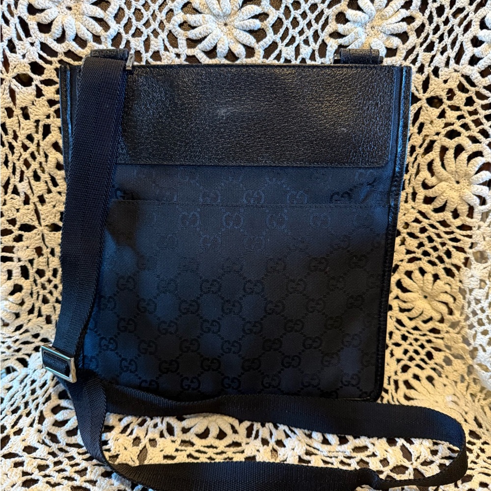 Gucci Black Web Crossbody Bag - Picture 2 of 11